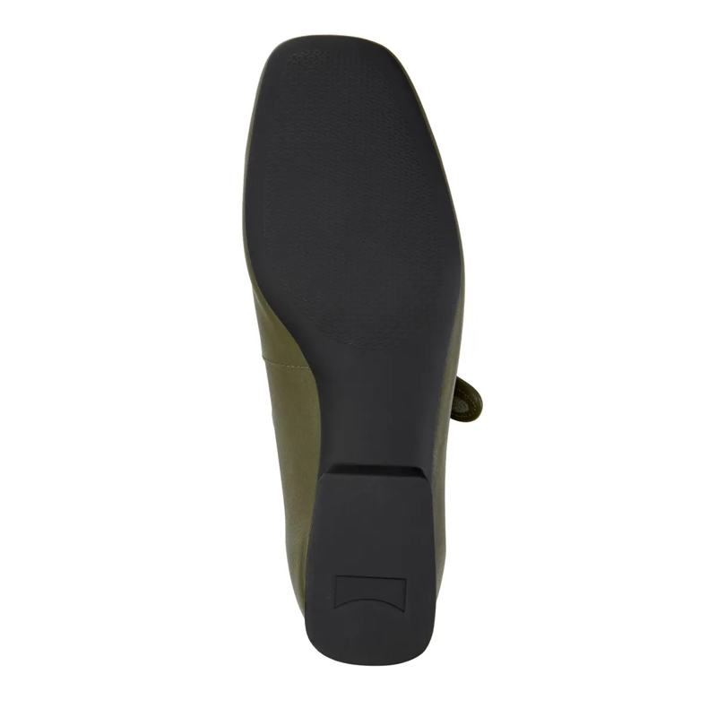 Camper Ballerinas Unsere feminine Linie Casi Myra besticht durch ein olivegrün(Image 4)
