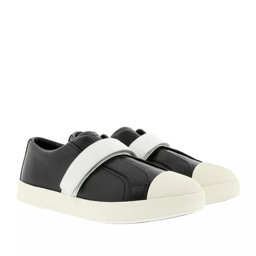 Prada Calzature Donna Vitello Soft Sneaker Black/White Low-Top Sneaker