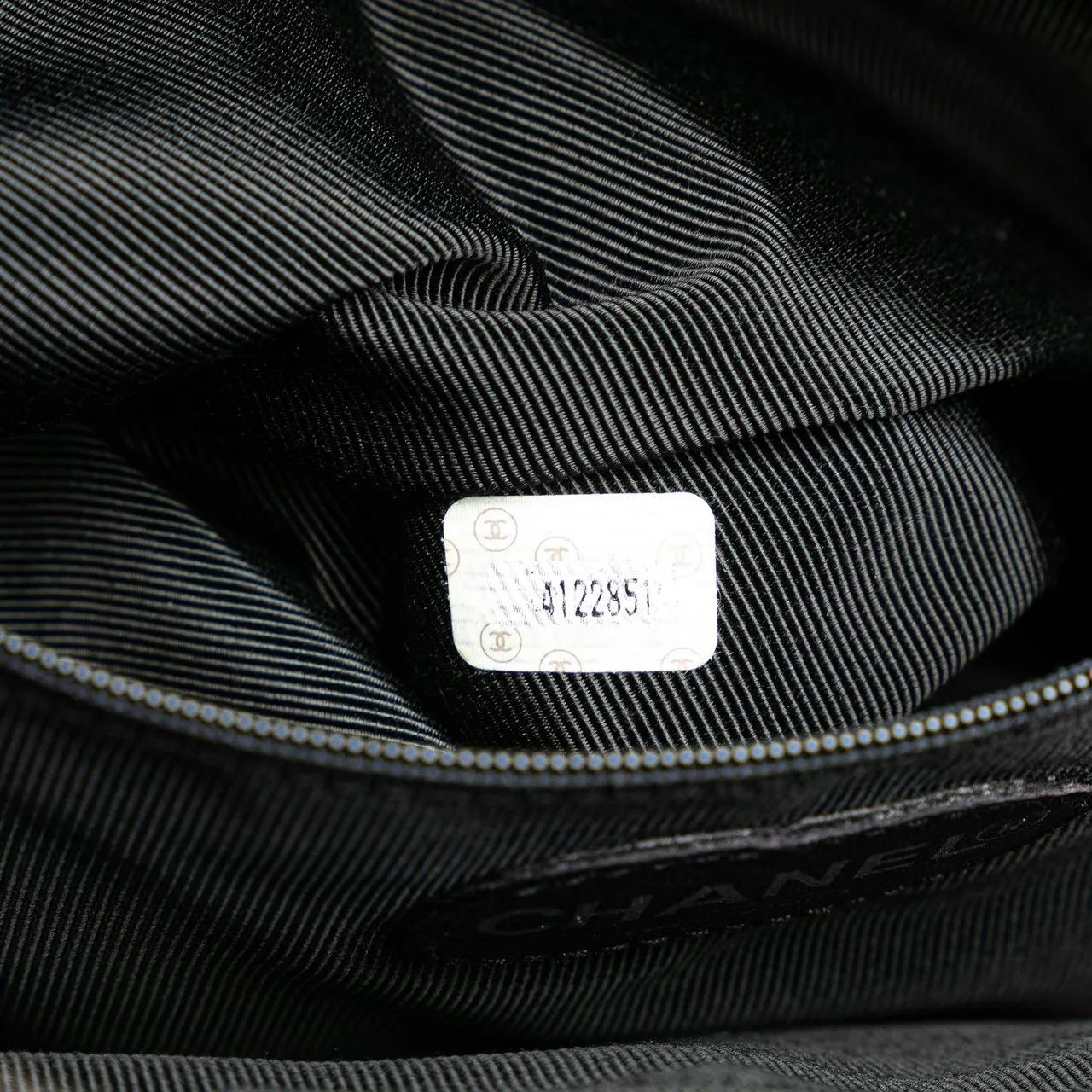 Thumbnail - Chanel Hobo Bags - CC Quilted Caviar Front Pocket Shoulder Bag - Gr. unisize - in Schwarz - für Damen