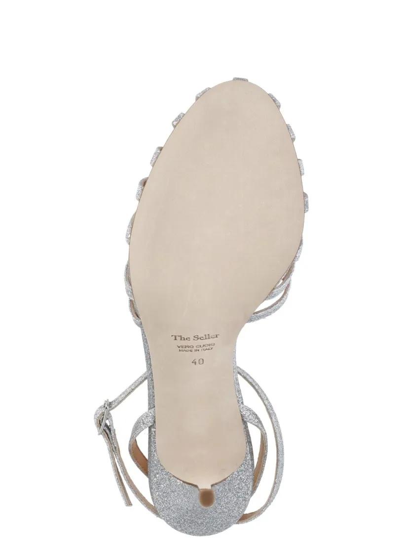 Thumbnail - The Seller Sandalen - Silver Leather Sandals - für Damen