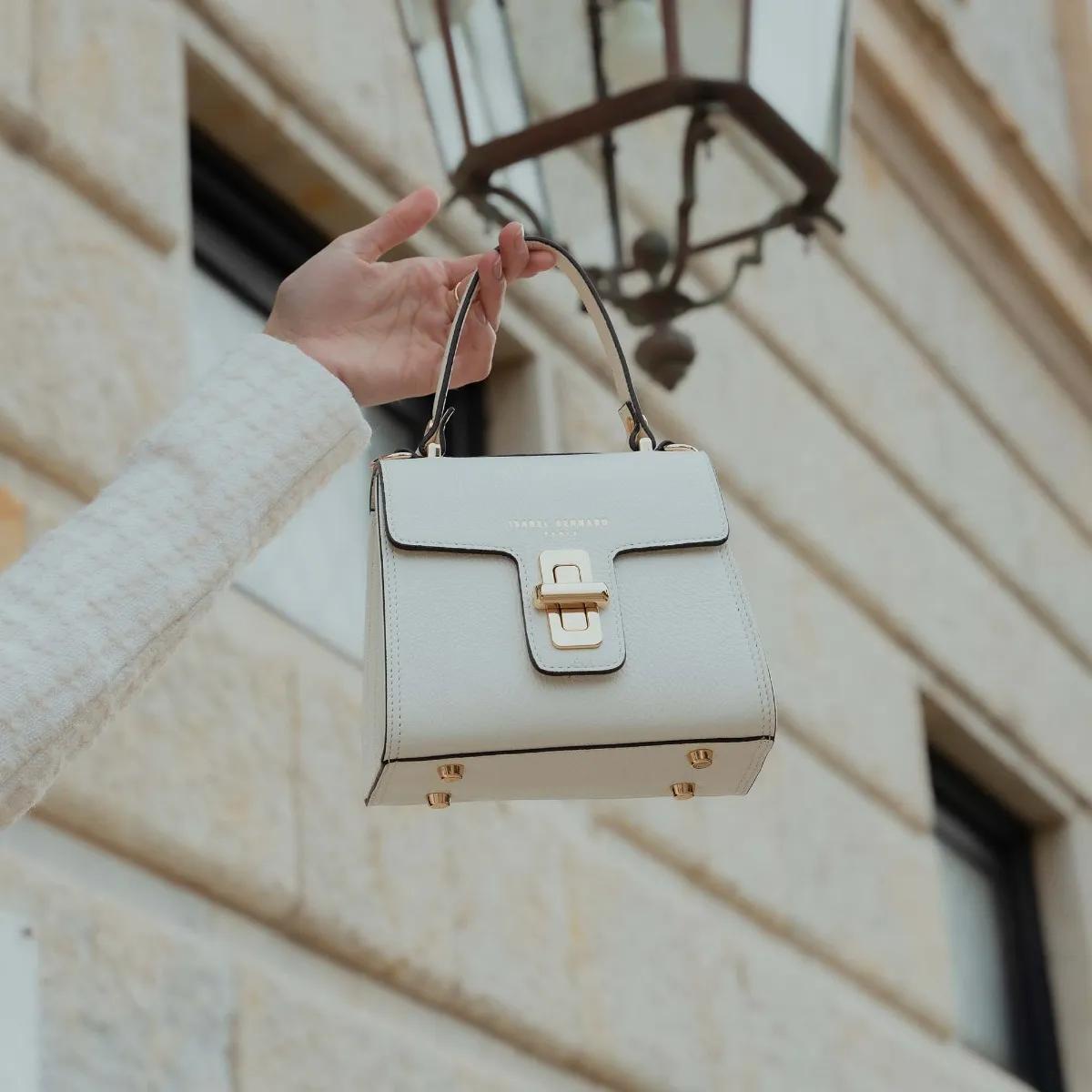 Isabel Bernard Crossbody bags Handtasche in wit