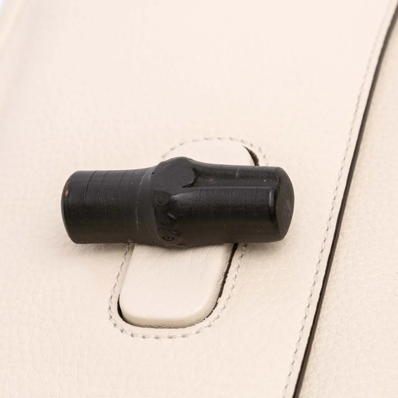 Thumbnail - Gucci Hobo Bags - Leather Bamboo Daily Crossbody - Gr. unisize - in Weiß - für Damen