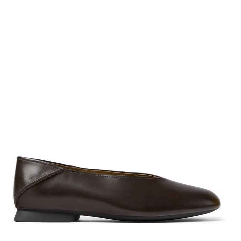 Camper Ballerinas Unsere feminine Linie Casi Myra besticht durch ein braun