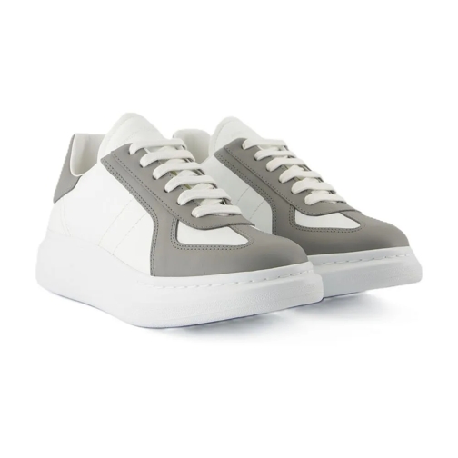 Alexander McQueen Low-Top Sneaker Oversized White Sneakers With Chunky Sole White (Image 2)