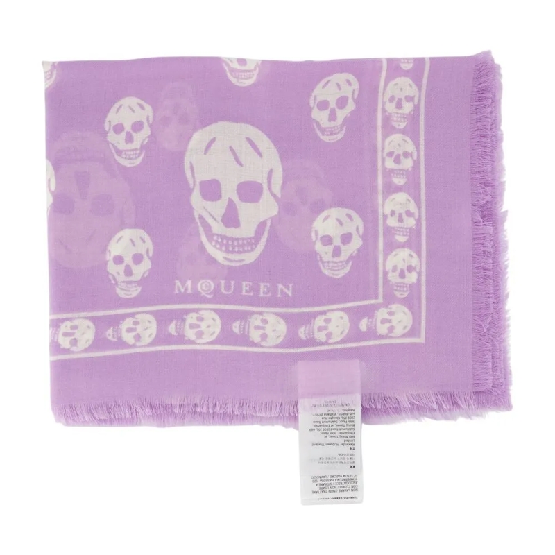 Alexander McQueen Lichtgewicht Sjaal Skull Motif Silk Scarf With Fringed Edges Purple