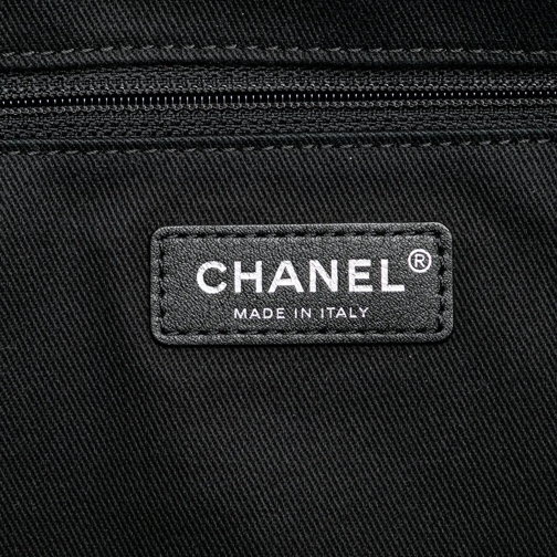 Chanel Fourre-tout 2019 Medium CC Double Face Deauville Tote schwarz (Image 10)