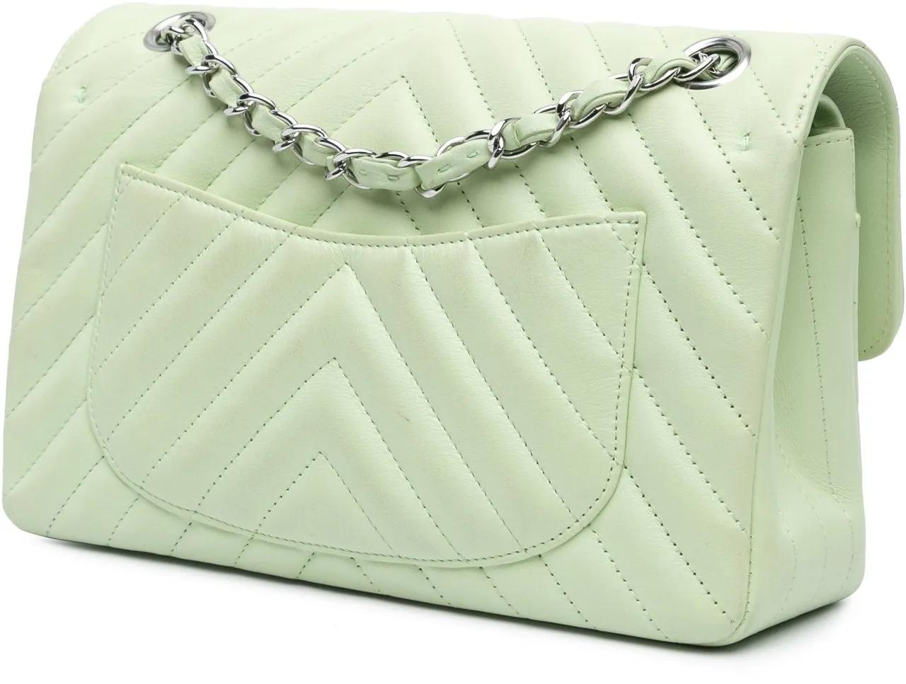 Thumbnail - Chanel Hobo Bags - 2021-2024 Small Classic Chevron Lambskin Double Fl - Gr. unisize - in Grün - für Damen