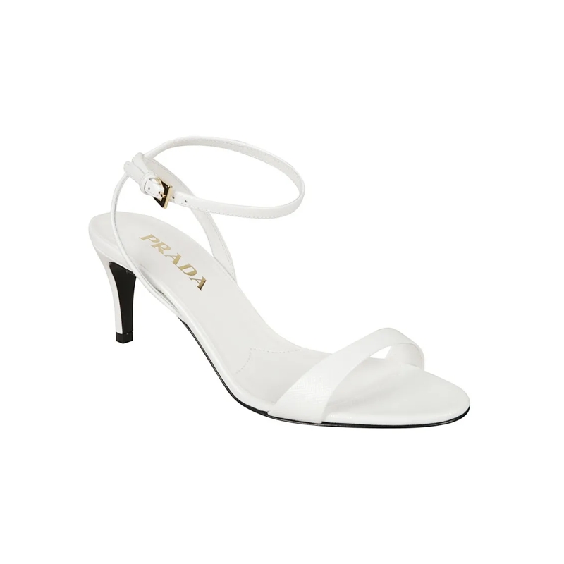 Prada Sandalen Minimalist White Sandals With Slim Ankle Strap And White
