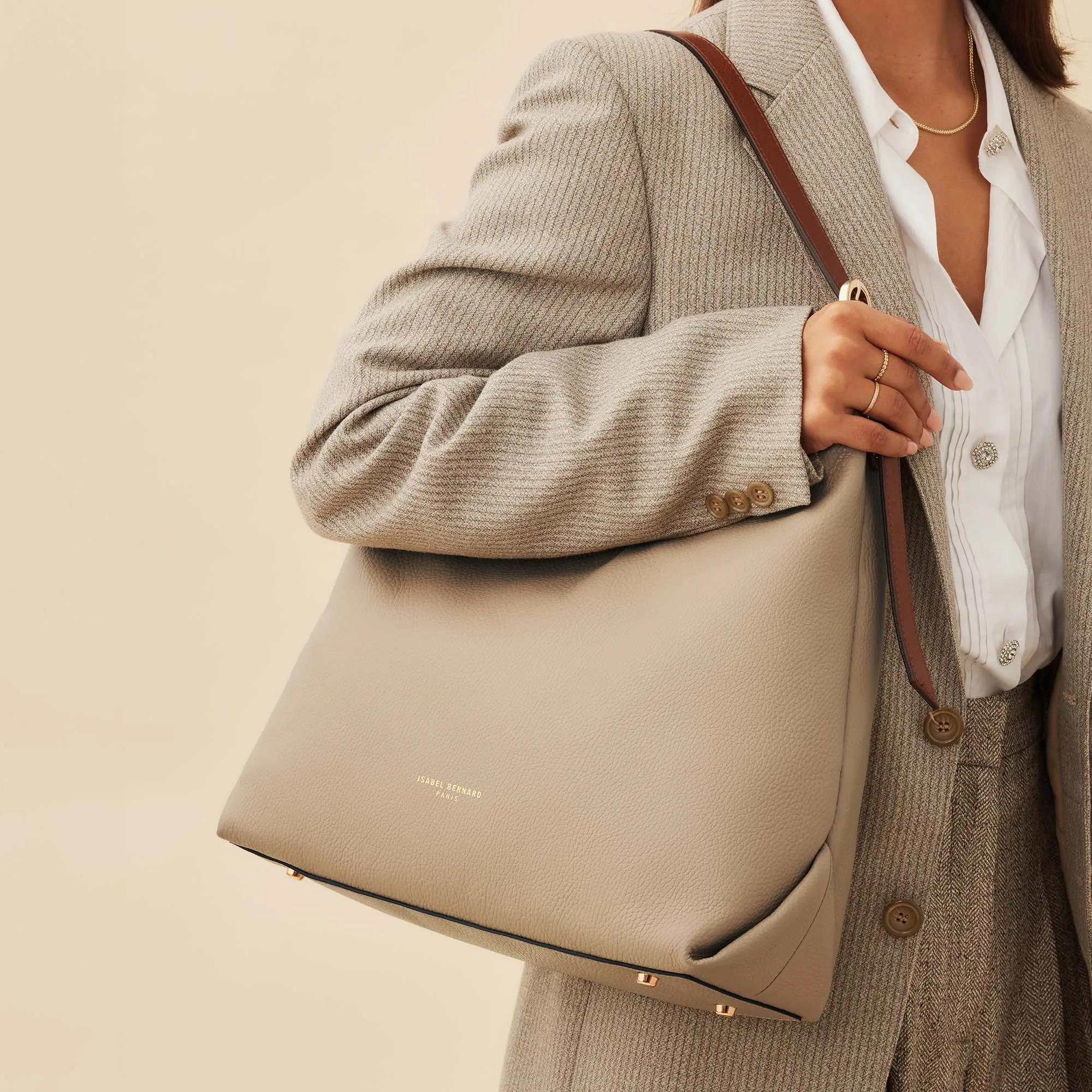 Isabel Bernard Hobo bags Honoré Muriel Schultertasche in taupe