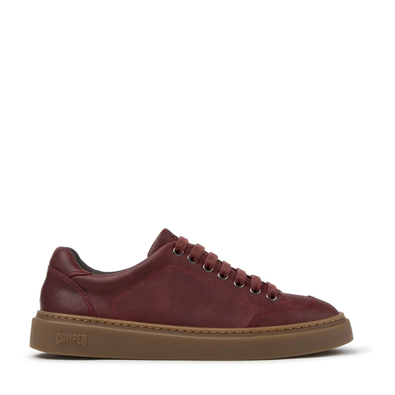 Camper Low-Top-Sneaker - Zertifikat der Leather Working Group- Schuhmach burgund