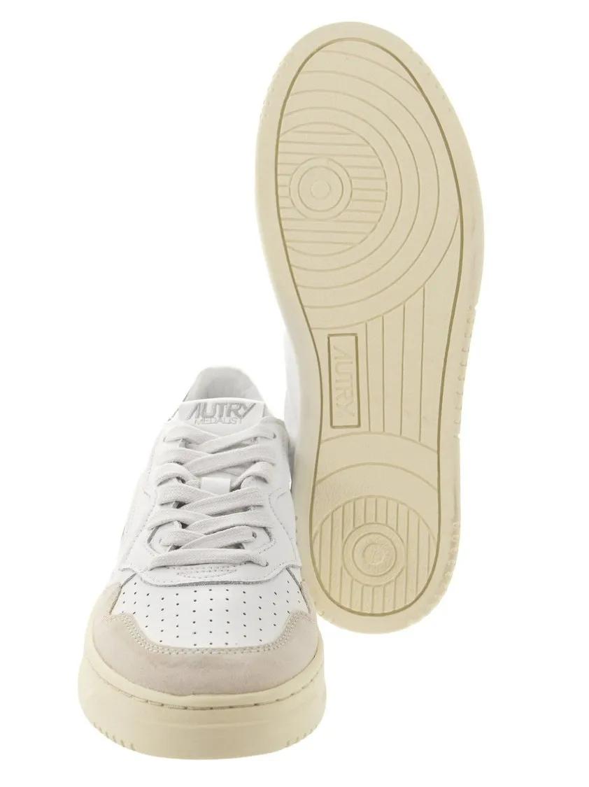 Thumbnail - Autry Low-Top Sneaker - Sneakers Low Leather And Suede - Gr. 42 (EU) - in Weiß - für Damen
