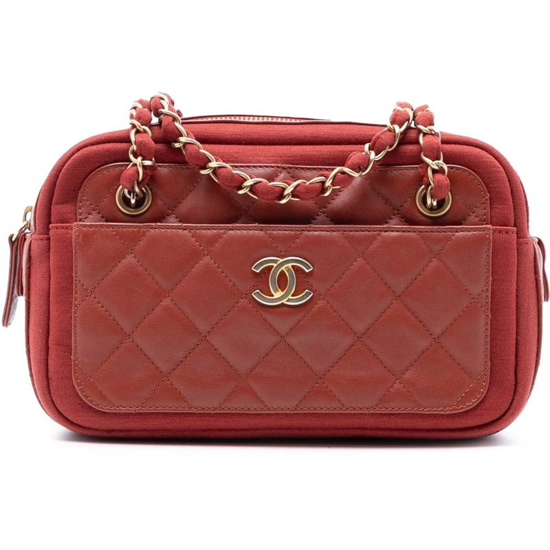 Chanel Sac à bandoulière Paris Hamburg Quilted Lambskin and Jersey Camera C rot