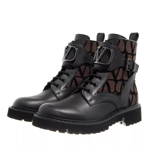 Valentino Garavani Leather Lace-Up Boots  Black / Brown Laarzen met vetersluiting
