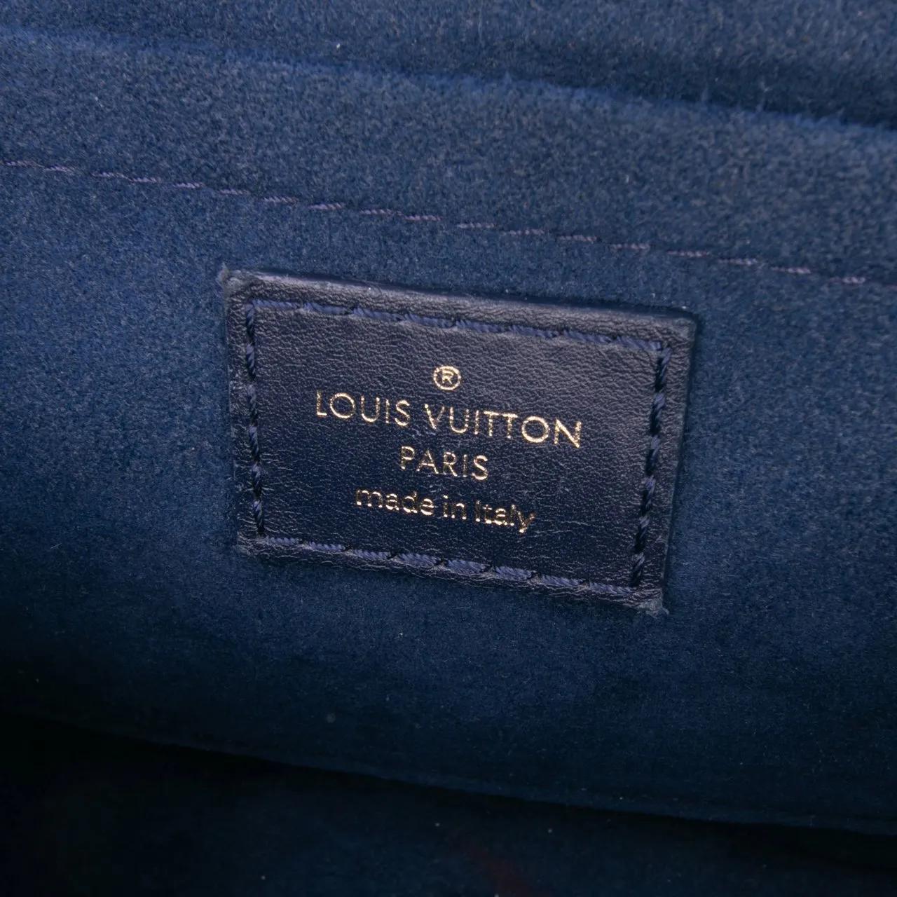Thumbnail - Louis Vuitton Hobo Bags - Limited Edition Denim Patches New Wave Chain MM - Gr. unisize - in Blau - für Damen