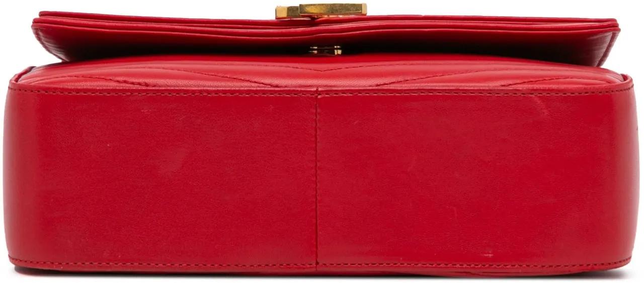 Saint Laurent Shoppers Medium Lambskin Chevron Monogram Sulpice Bag in rood