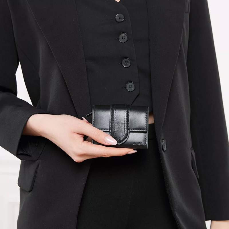 Jacquemus Bi-Fold-Portemonnaie Le Compact Bambino black(Image 2)