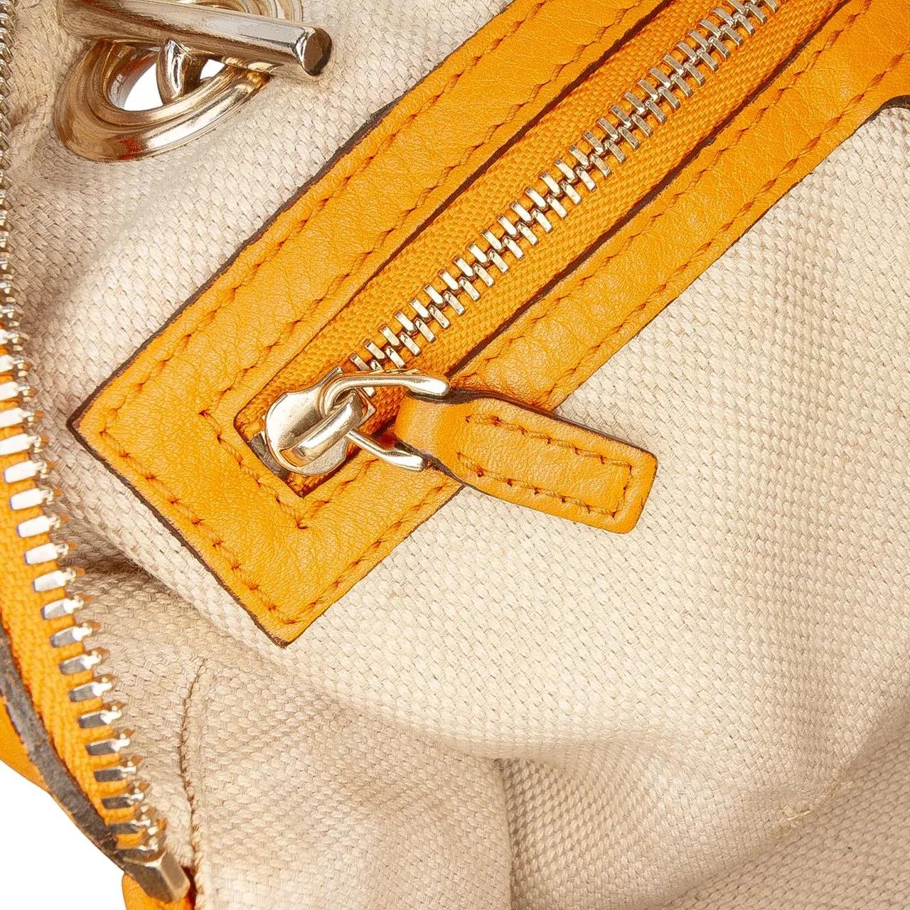 Thumbnail - Gucci Hobo Bags - Leather Soho Chain Zip Shoulder Bag - Gr. unisize - in Orange - für Damen