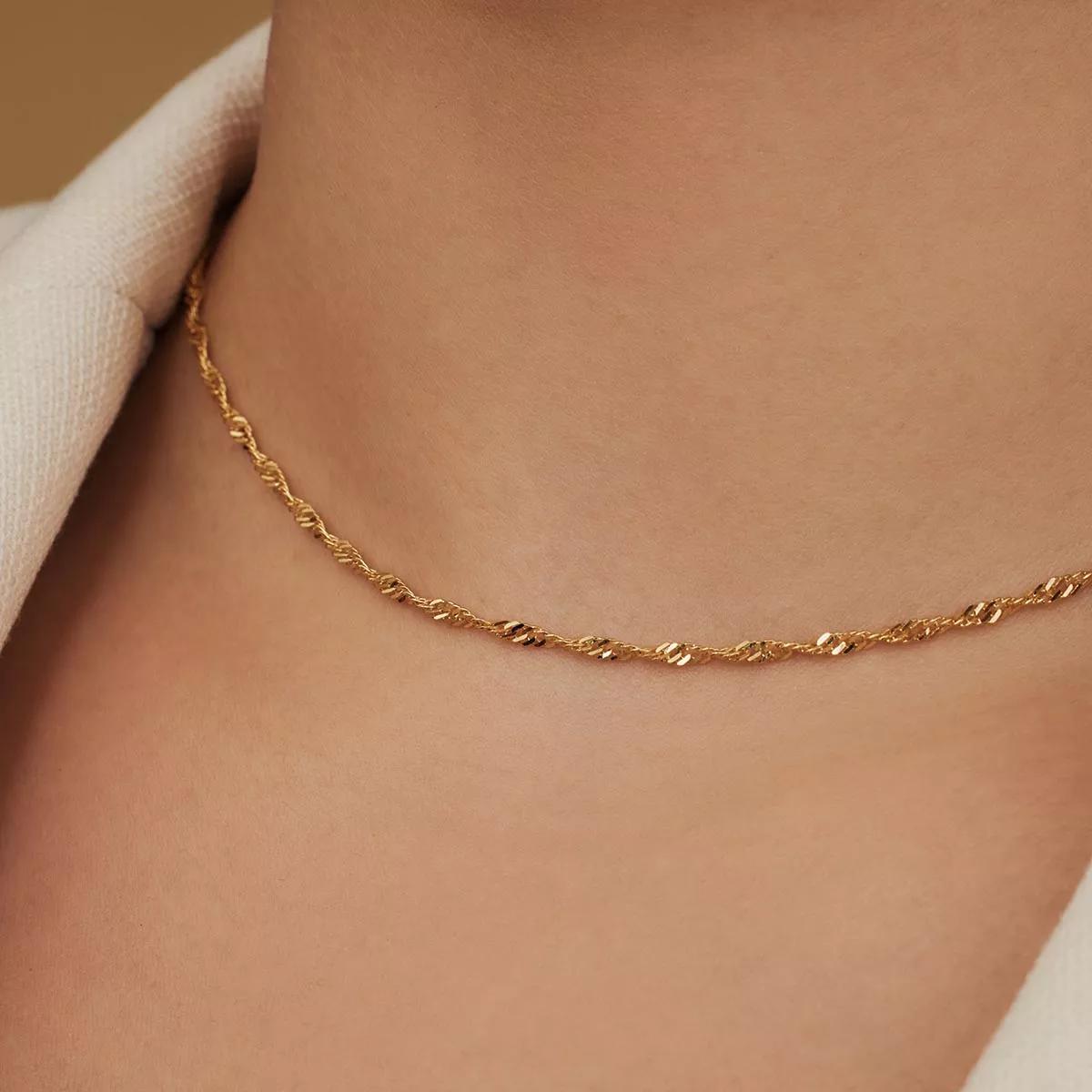 Thumbnail - Isabel Bernard Halskette - Rivoli Lilou 14 karat necklace with twist - Gr. unisize - in Gold - für Damen