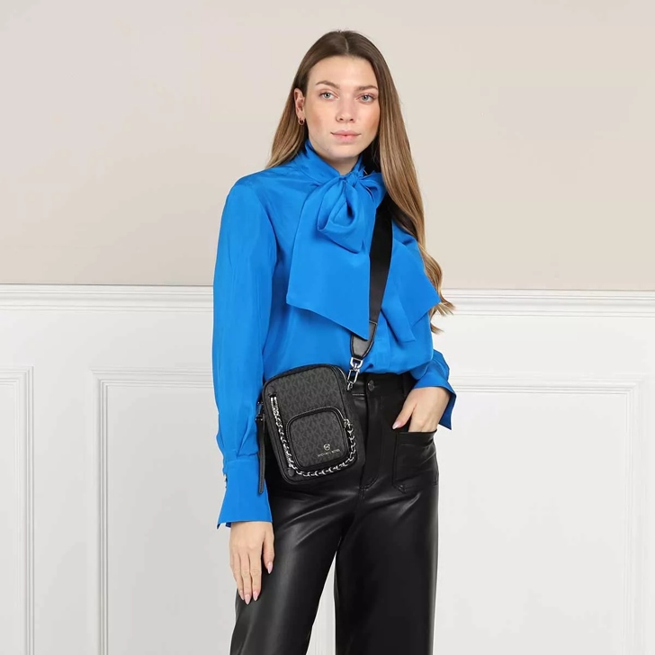 Michael Kors Elliot Small Utility Camra Crossbody Black