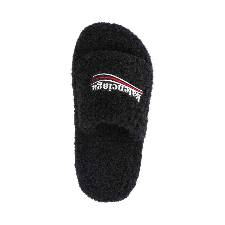 バレンシアガ　FURRY SLIDE サンダル ブラック の メンズ Furry スライドサンダル | Balenciaga JP