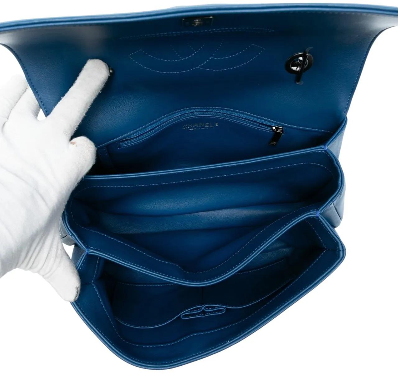 Thumbnail - Chanel Hobo Bags - Medium Lambskin Trendy CC Top Handle Bag - Gr. unisize - in Blau - für Damen