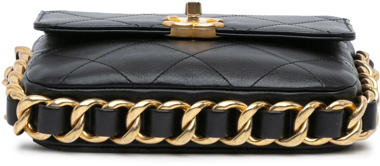 Chanel Shoppers Small Quilted Calfskin Framing Chain Flap in zwart