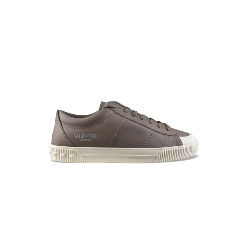 Valentino Garavani Lage-top sneaker Cityplanet Sneakers Neutrals