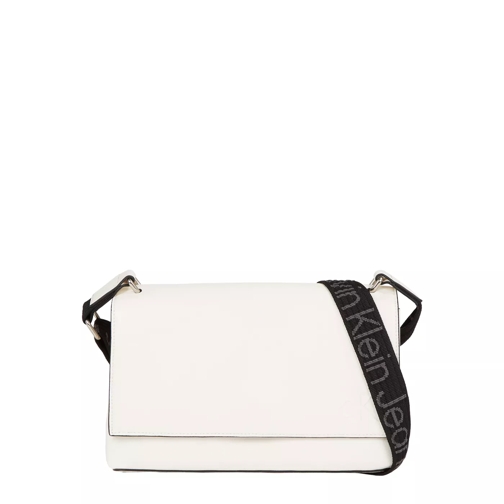 Calvin Klein Calvin Klein Ultralight Weiße Umhängetasche K60K61 Weiß Crossbody Bag