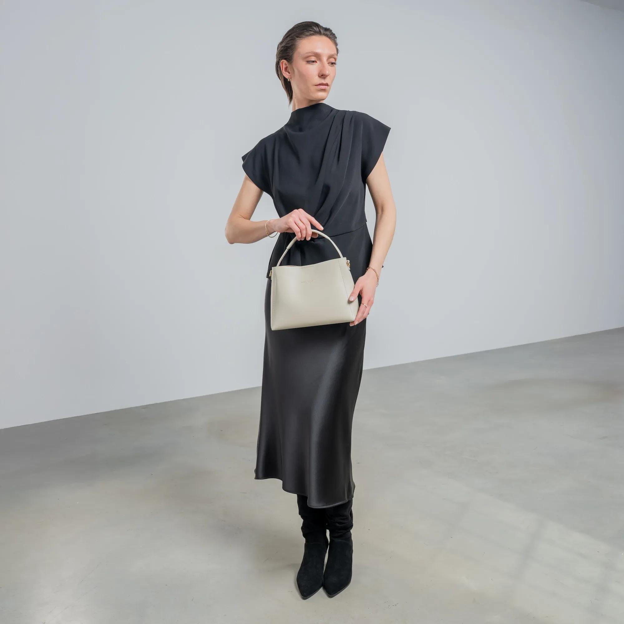 Isabel Bernard Crossbody bags Montmarte Béatrice Midi Handtasche in crème
