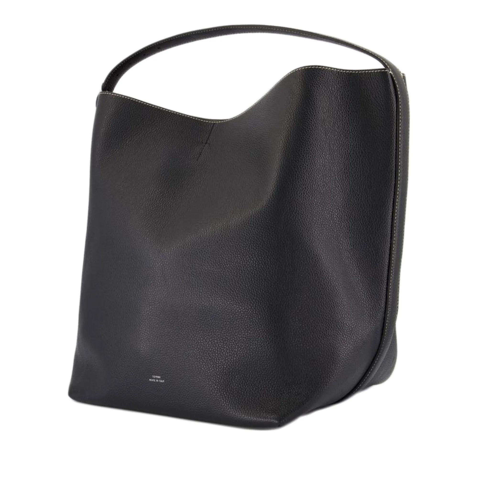 TOTEME Totes & shoppers Belted Shopper Bag Leather Black in zwart