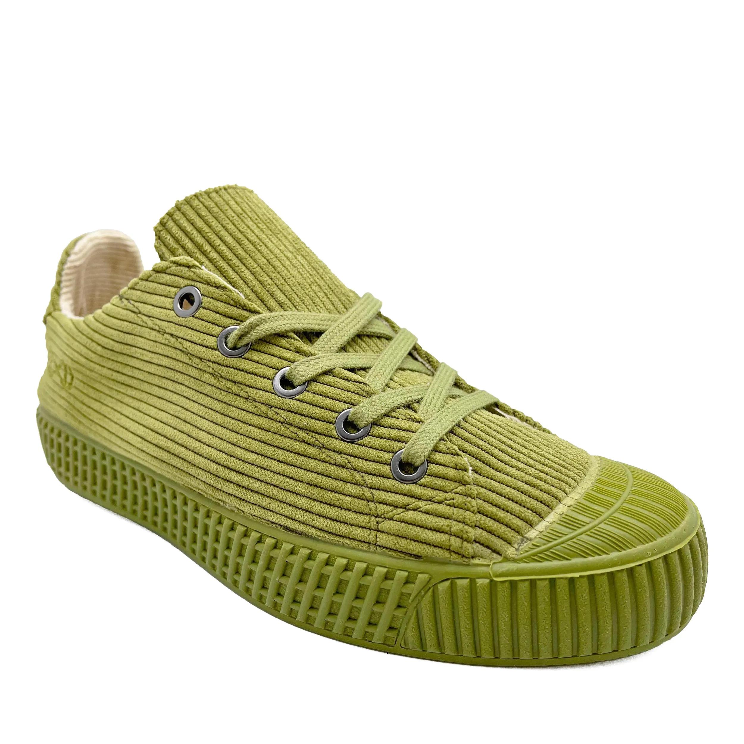 nat-2 Sneakers - nat-2™ Cord Low olive (W/X) vegan, aus Cord, Kork - Gr. 36 (EU) - in Grün - für Damen