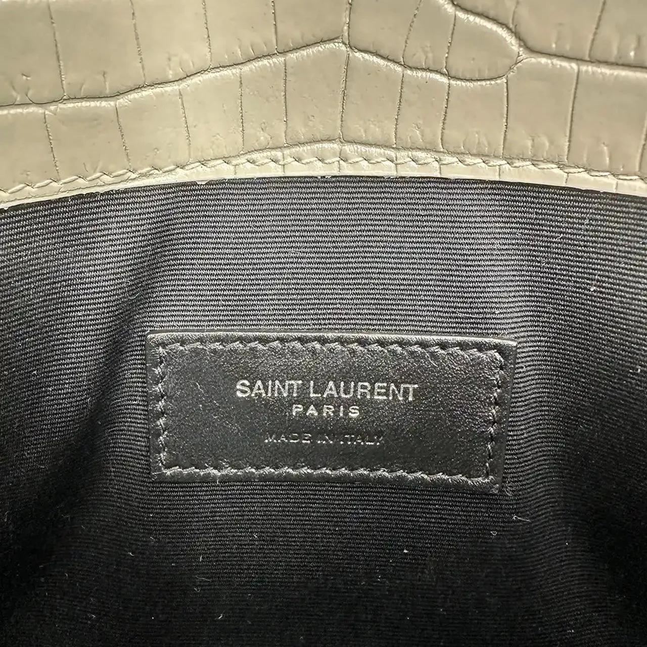 Thumbnail - Saint Laurent Clutches - Saint Laurent calfskin leather crocodile embossed - Gr. unisize - in Weiß - für Damen