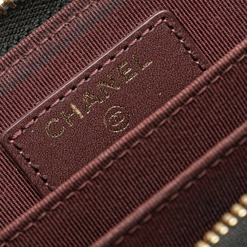 Chanel Porte-cartes 2017-2018 CC Caviar Zip Around Wallet schwarz (Image 22)