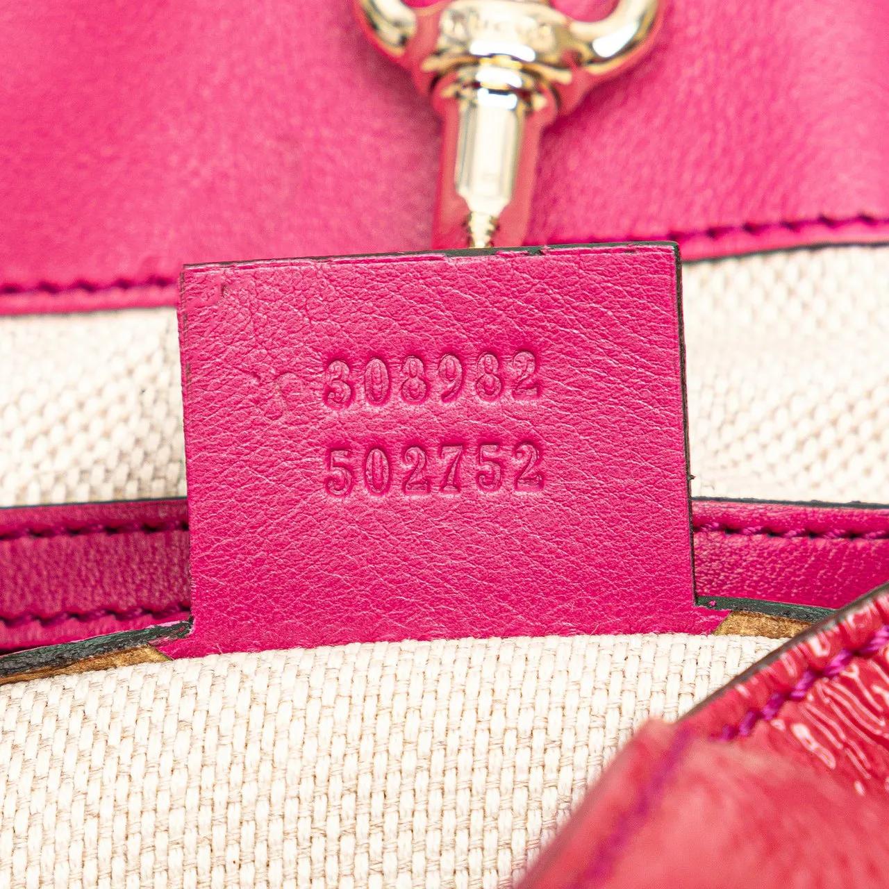 Thumbnail - Gucci Shopper - Medium Patent Soho Chain Tote - Gr. unisize - in Gold - für Damen