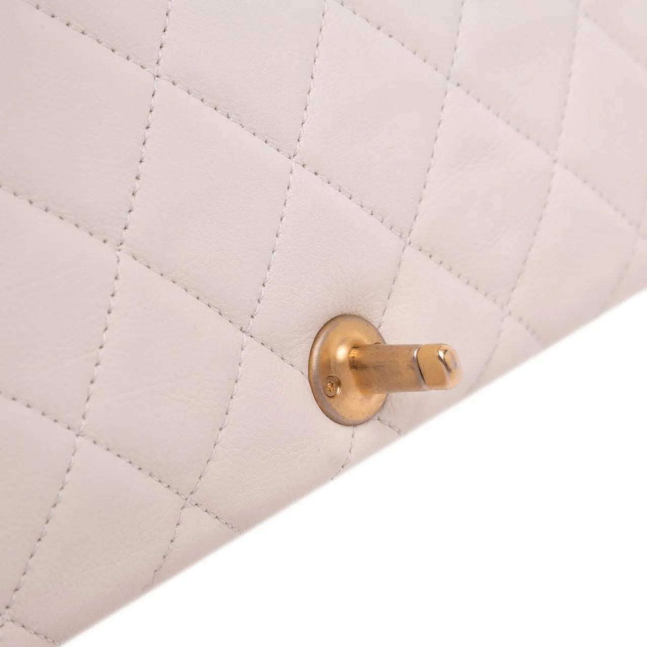 Thumbnail - Chanel Hobo Bags - Small Quilted Calfskin Pearl CC Accordion Flap - Gr. unisize - in Weiß - für Damen