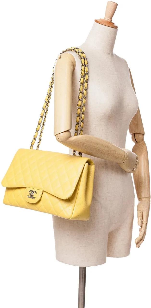 Thumbnail - Chanel Hobo Bags - 2009-2010 Jumbo Classic Caviar Single Flap - Gr. unisize - in Gelb - für Damen