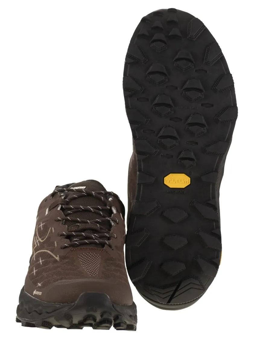 Thumbnail - Mizuno Low-Top Sneaker - Wave Mujin Ls Gtx - Gore-Tex Trainers - Gr. 8_5 - in Schwarz - für Damen