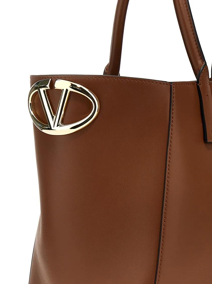 Valentino Garavani Shoppers & Totes 'Vlogo Side' Shopping Bag in bruin