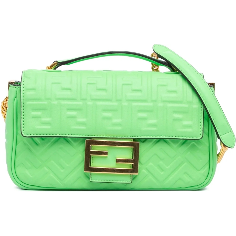 Fendi Schultertasche Zucca Embossed Leather Chain Midi Baguette grün