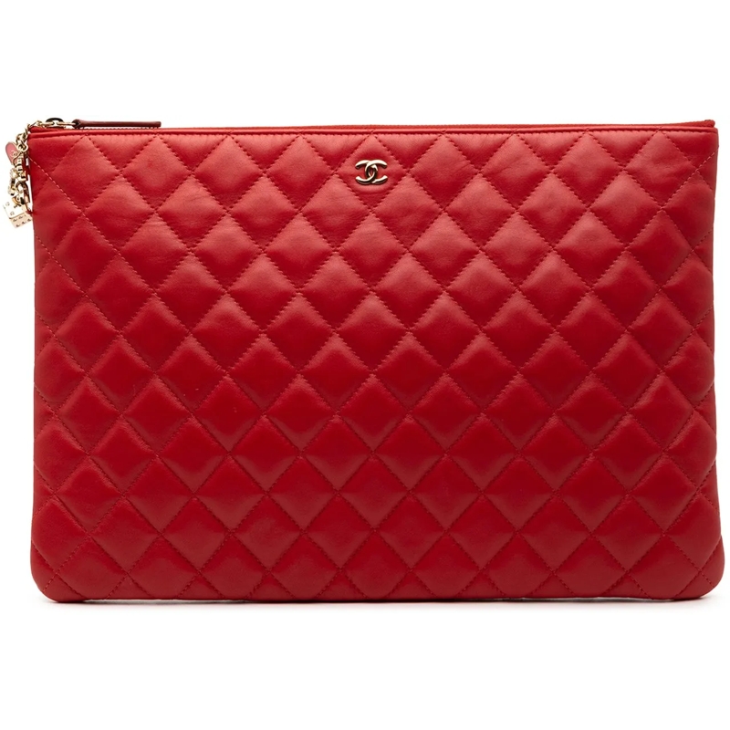 Chanel Pochette Large Quilted Lambskin Casino Charms O Case Clutch rot