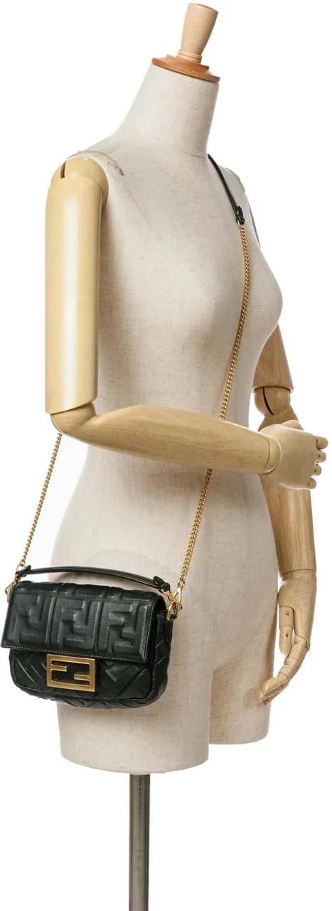 Fendi Crossbody bags 2010-2024 Mini Zucca Embossed Leather Baguette Sat in zwart
