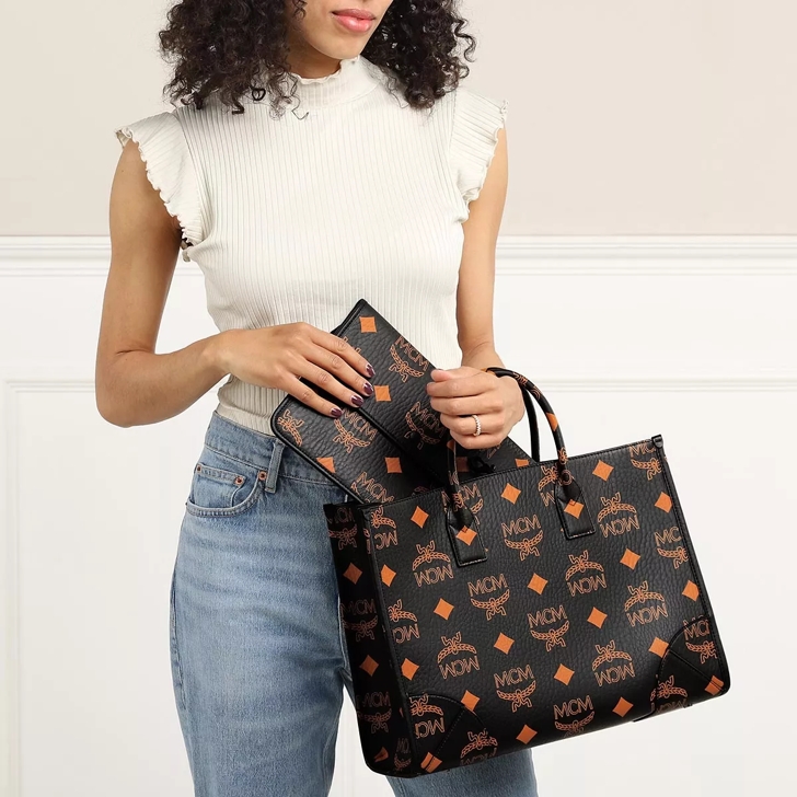 Mcm bag large tote sale