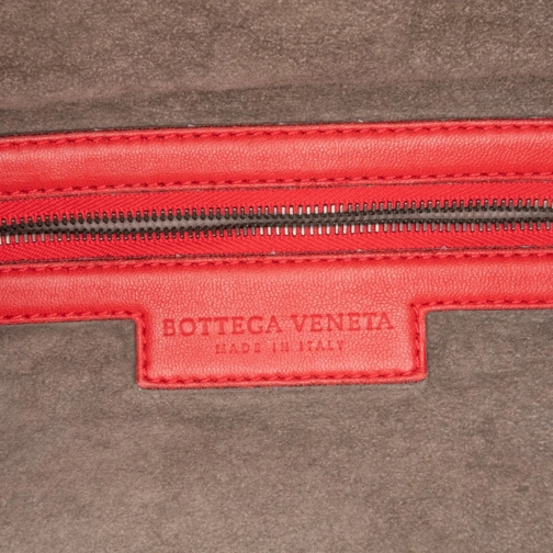 Bottega Veneta Sac à bandoulière 2012-2024 Intrecciato Montaigne Shoulder Bag rot (Image 11)