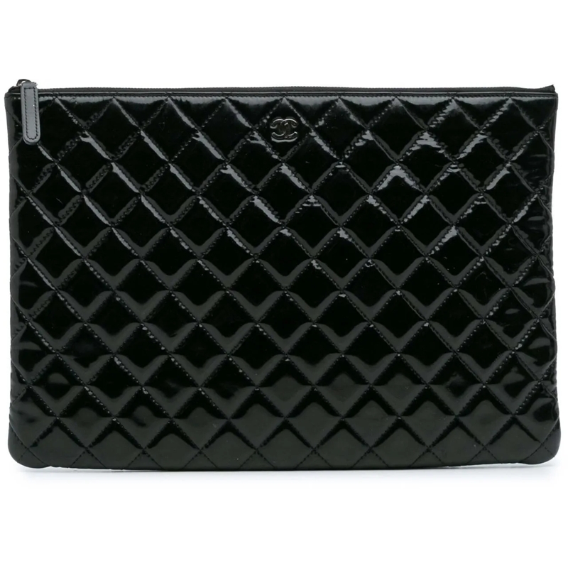 Chanel Pochette Large Quilted Patent O Case Clutch schwarz