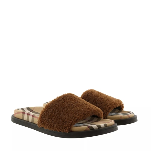 Burberry Kencot Sandals Tan Slide