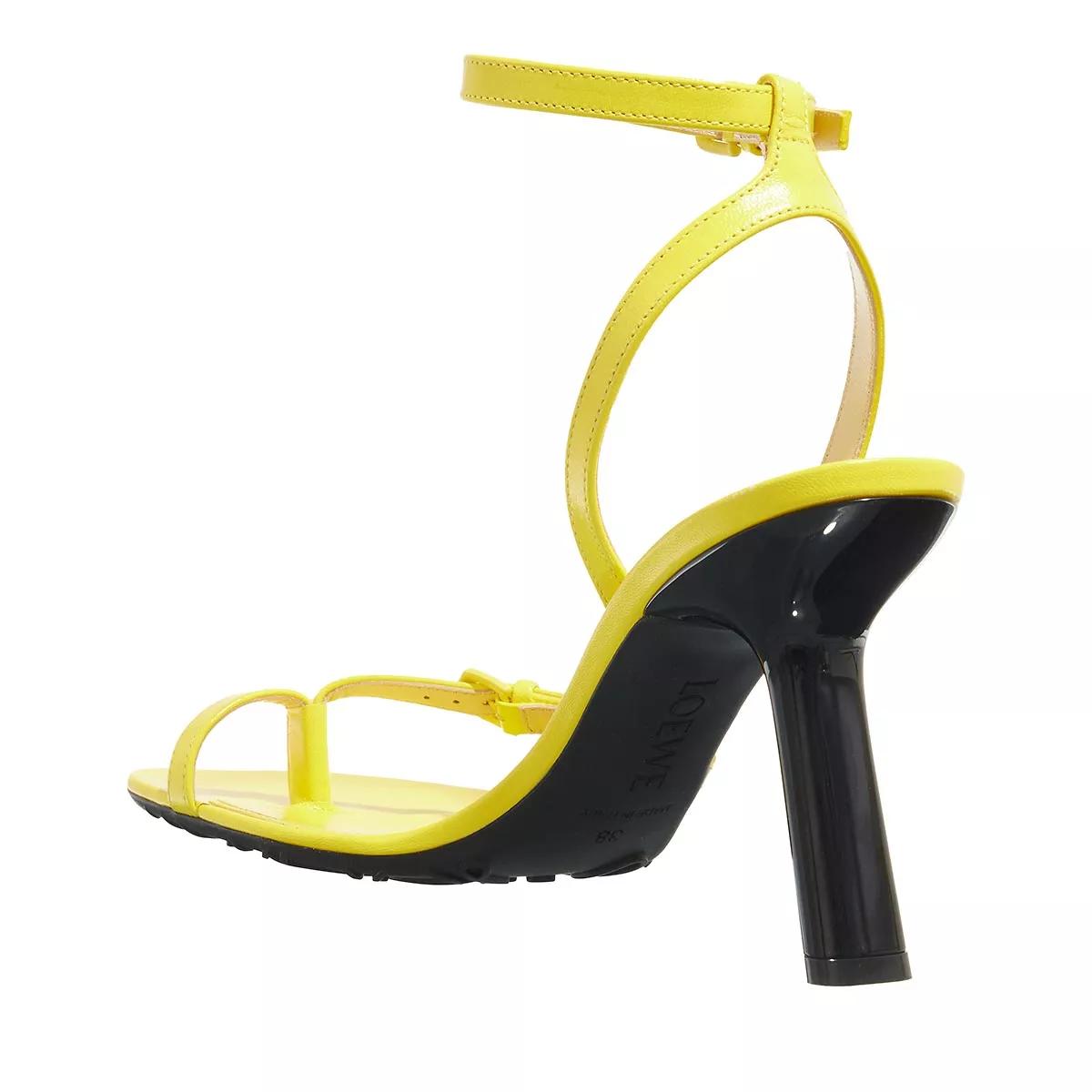 Yellow sandale discount