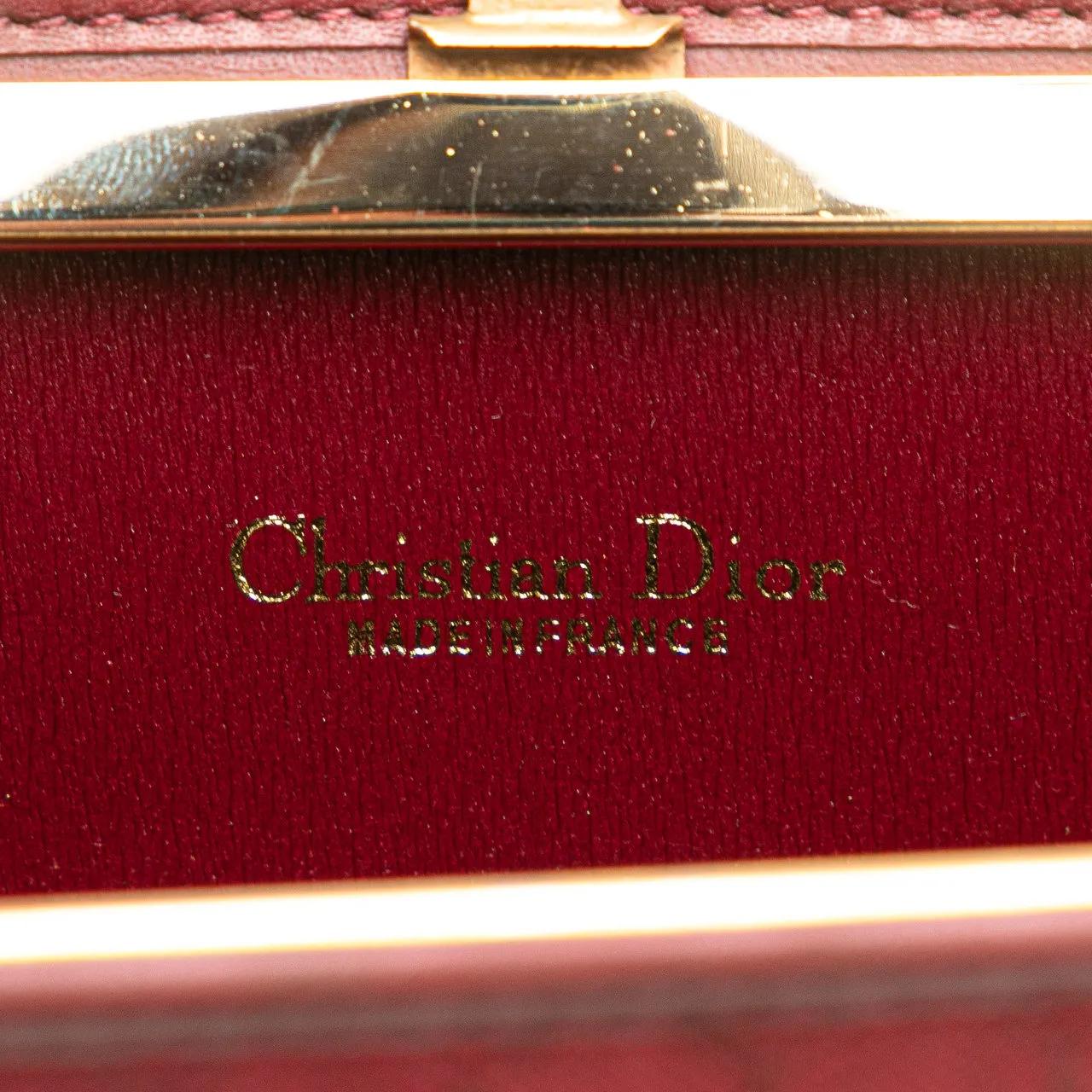 Thumbnail - Christian Dior Hobo Bags - Honeycomb Canvas Clutch With Chain - Gr. unisize - in Rot - für Damen