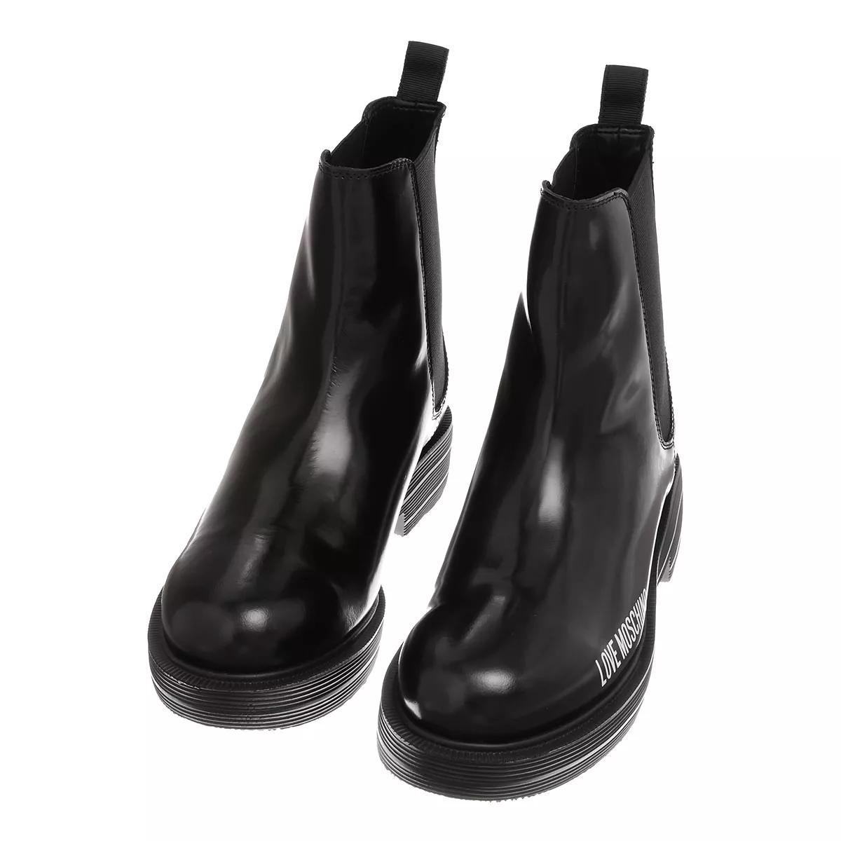 Love moschino hot sale chelsea boots