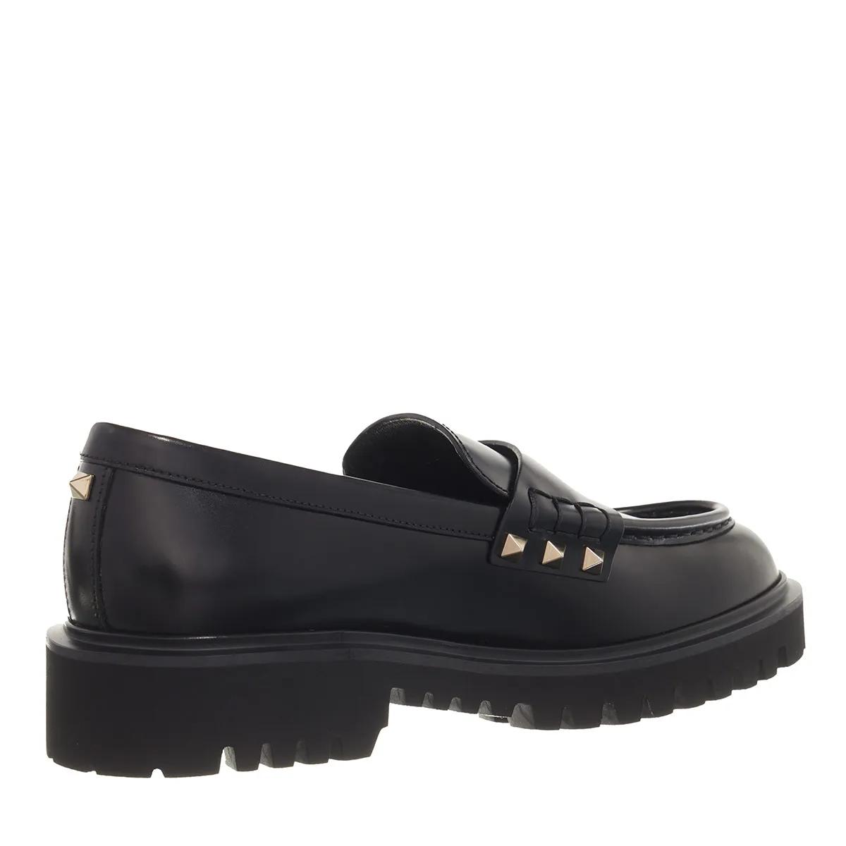 Valentino Garavani Loafers Loafer Rockstud in zwart