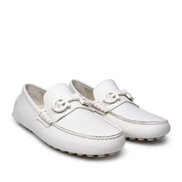 Salvatore Ferragamo Loafers & Ballerinas - Grazioso White Leather Moccasin - Gr. 8_5 - in Weiß - für Damen